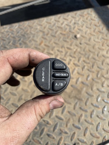 Trip computer toggle - toggle, switch