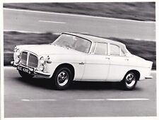 ROVER COUPE P5B, REG No.RXC 438E, PHOTOGRAPH.  