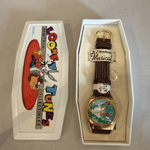 Foghorn leghorn watch looney - foghorn,