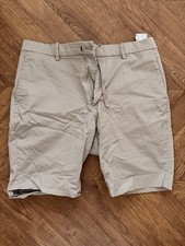 Uniqlo Men's Beige Shorts