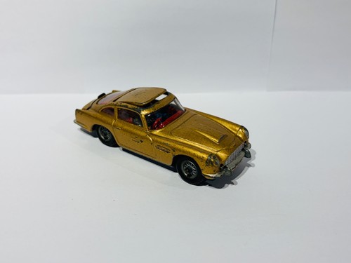 Corgi toys 261 james - corgi,