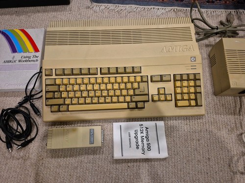 Commodore amiga 500 1mb - commodore,