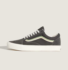 Vans Old Skool Shoes in Black