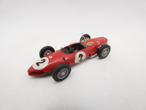 Ferrari 156 1961 43 f1 - 156,