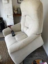 Himola Riser Recliner Good