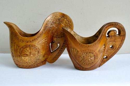 Pair chip carved - chip, wooden