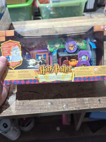 Harry potter hagrid hut - hagrid’s,