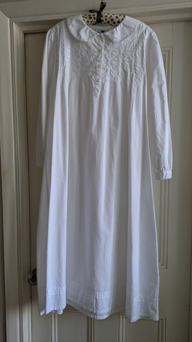 Vintage nightingales white - vintage,