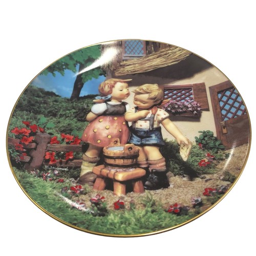 Hummel plate squeaky - ,