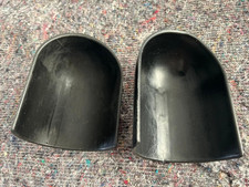 Pool table middle bucket pockets x 2