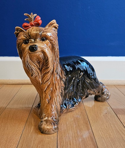 Goebel yorkshire terrier with - yorkshire,