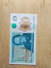 AA43 £5 note.  never folded