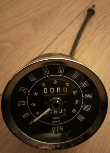 Smiths 110mph speedometer - smiths,