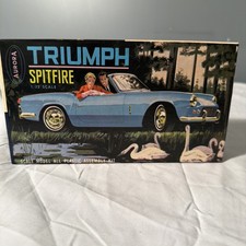 Vintage Aurora 1/32 Triumph