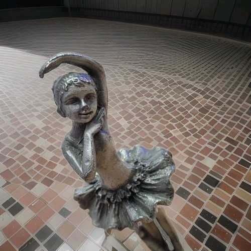 Vintage metal ballerina - metal,