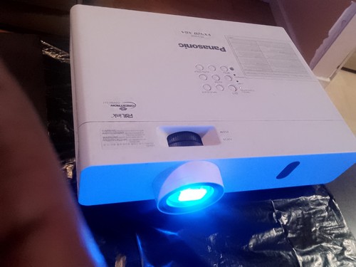 Panasonic vx420 projector - pt,