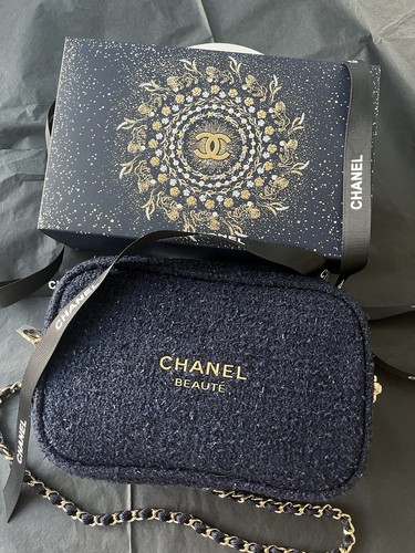 Chanel beauty gift - chanel,