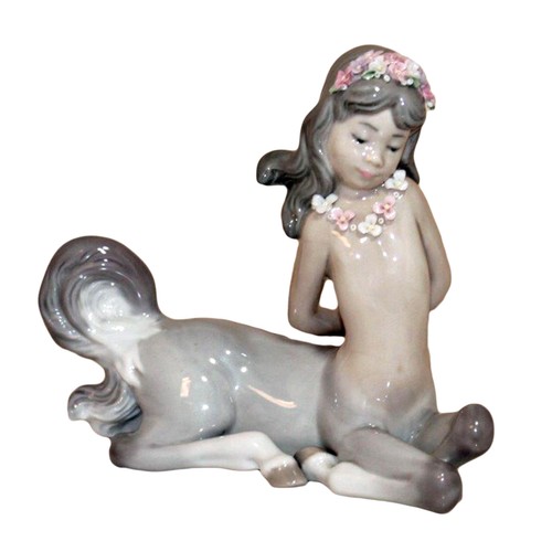 Lladro 5320 demure - lladro, centaur