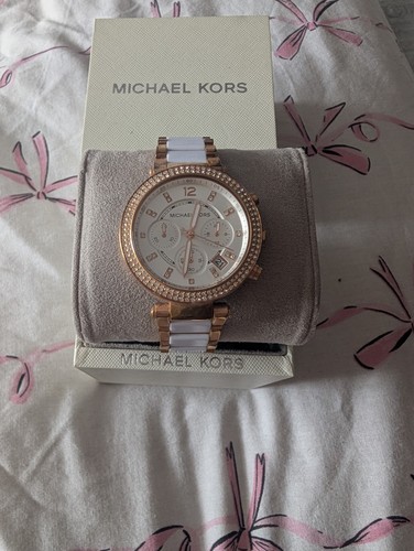Ladies michael kors white and - kors,