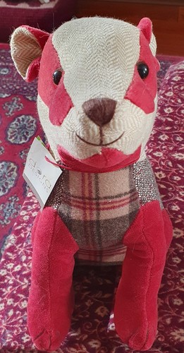 Dora designs badger doorstop - badger,