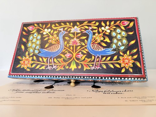 Box hinged peacocks - box., peacocks.