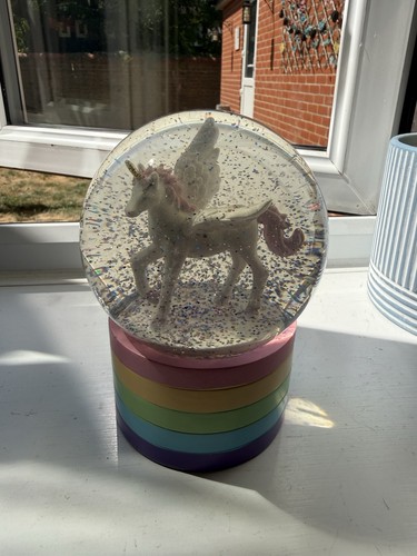Unicorn fantasy glitter snow