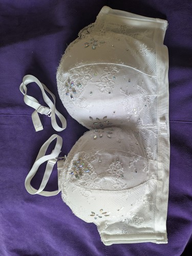 White padded bra 34a - padded,