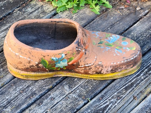 Giant shoe planter terra cotta - giant,