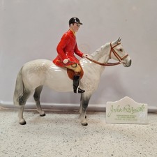 Beswick Huntsman Style Two - Model 1501 in Grey Gloss