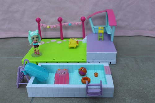 Shopkins happy places pool - happy,