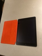 Apple iPad Air (1st Generation) / WiFi / 32 GB / Space Grey / Model A1474