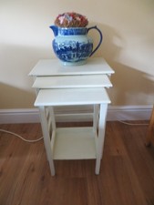 NEST OF COFFEE TABLES