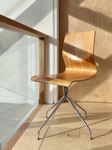 Mid century style - style, side