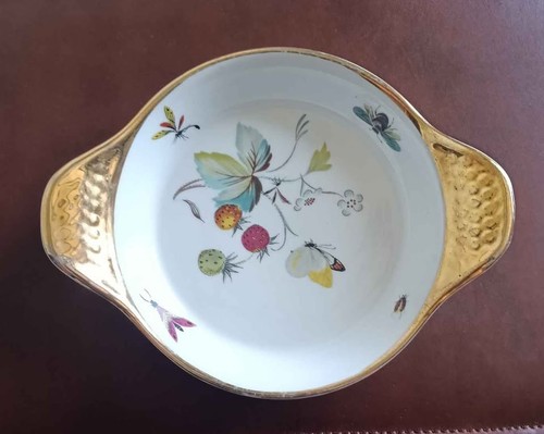 Royal worcester strawberry - worcester, 'strawberry
