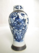 ANTIQUE LATE 19thC CHINESE NANKING BLUE & WHITE CRACKLE GLAZE BIRD BALUSTER VASE