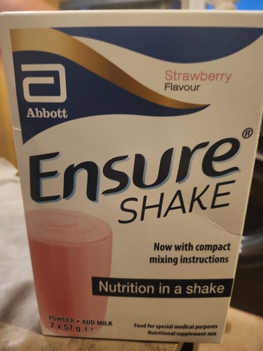 Ensure shake strawberry - shake,