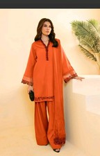 Ladies Chiffon Suit
