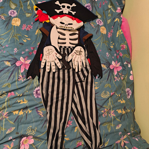 Pirate skeleton fancy dress - pirate,