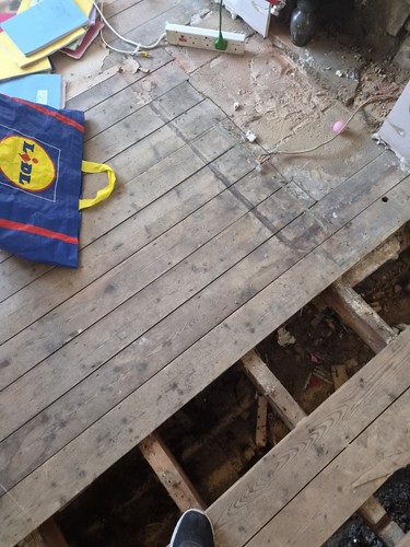 Reclaimed wood floor boards - reclaimed,