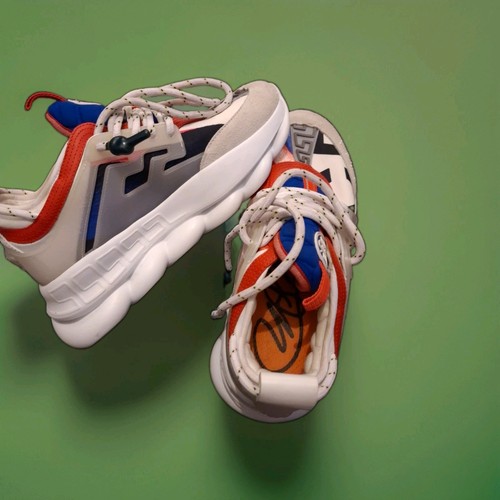 Versace chain reaction clash - reaction, "clash"