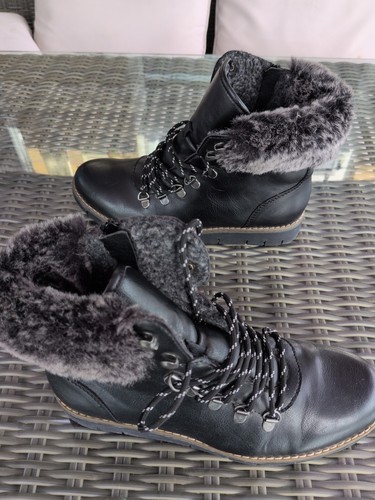 Pavers boots size worn - boots,