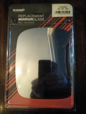 NEW R/H DOOR MIRROR GLASS -