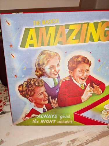 The magical amazing robot - the,