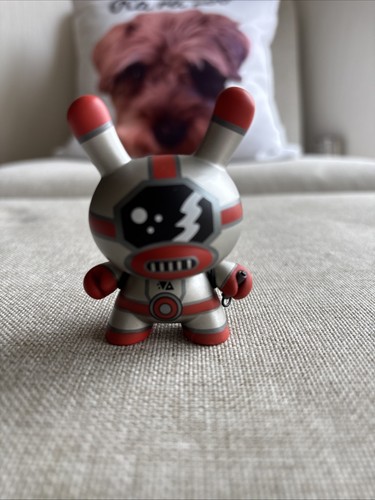 Kidrobot dunny 2013 evolved - kidrobot,