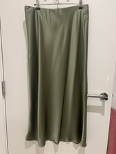 Zara  Satin Skirt Green Size