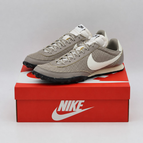 Im8673 001 nike waffle racer - im8673-001,