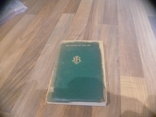 Book antique the queen - , of