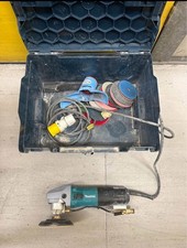 Makita 110V wet polisher + various pads + hook & loop