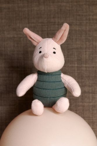 Disney sanderson piglet cotton - disney,
