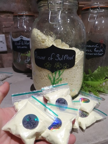 Flower sulphur powder - flower,